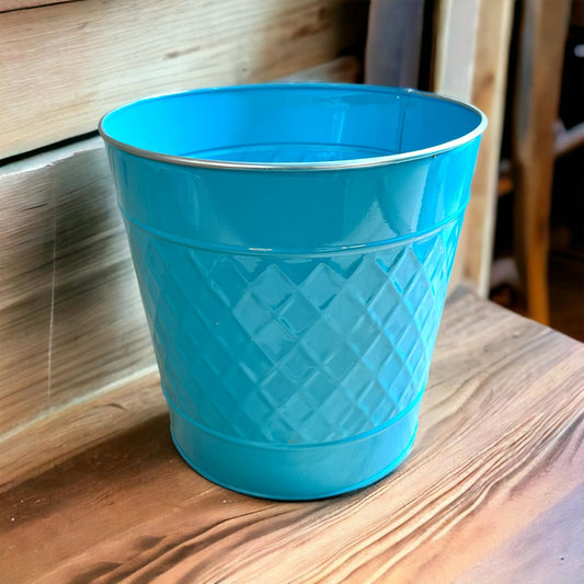 Decorative alluring pot planter for indoor and outdoor plants